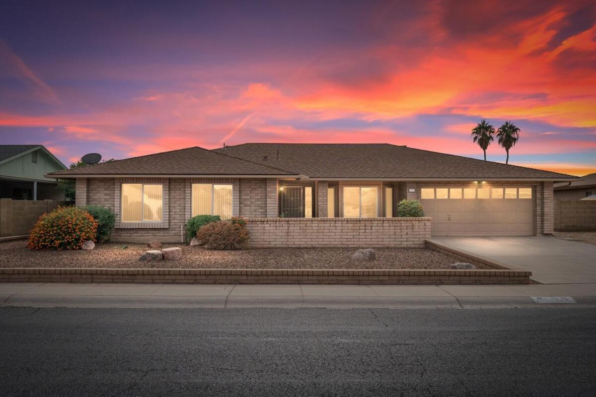 Desert Oasis With Pool And Games Phoenix Exterior photo