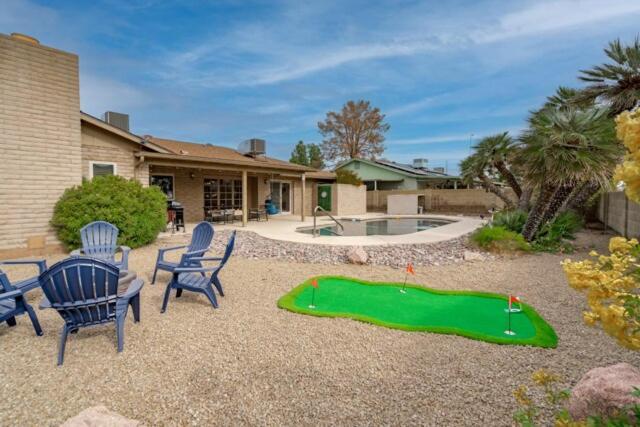 Desert Oasis With Pool And Games Phoenix Exterior photo